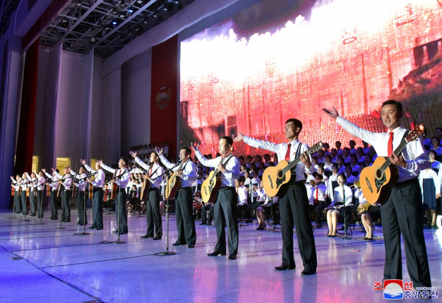 4-애국청년의 위용떨치리